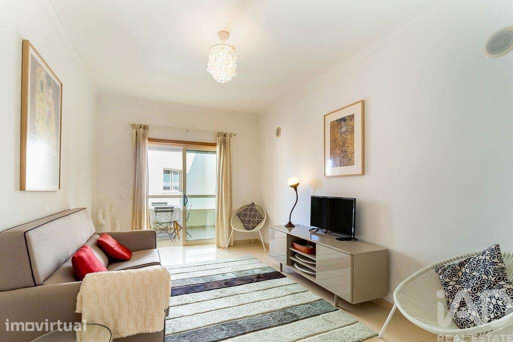 Apartamento T2 em Ferragudo de 99,99 m2 - Grande imagem: 3/37