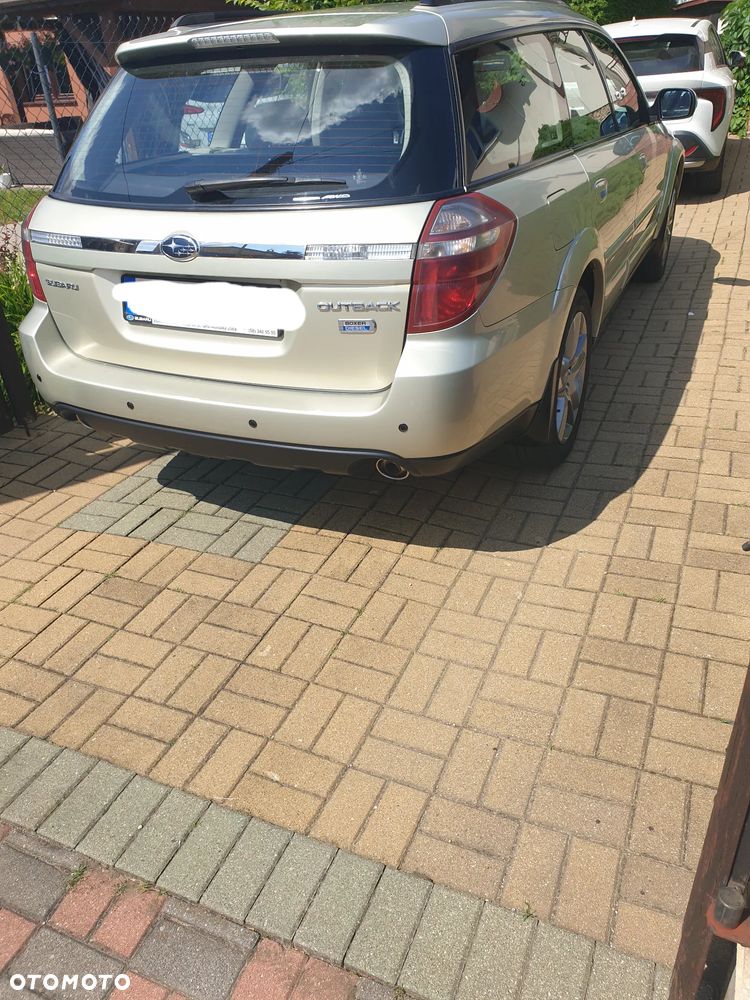 Subaru Outback 2.0D RC NAV - 14
