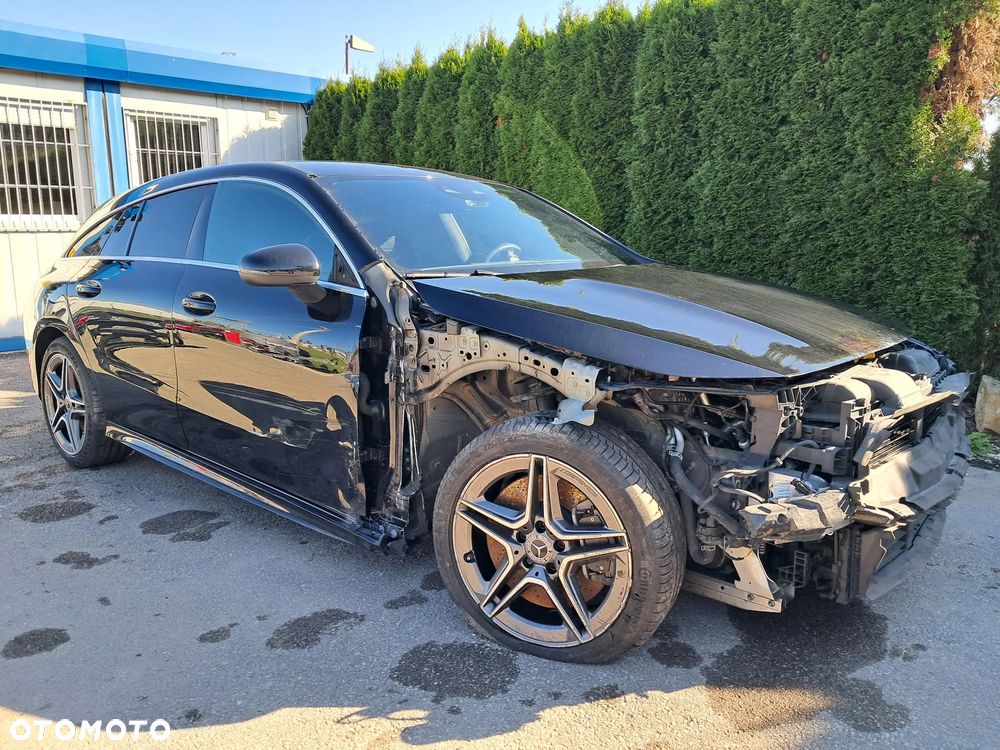 Mercedes-Benz CLA 220 7G-DCT AMG Line - 17