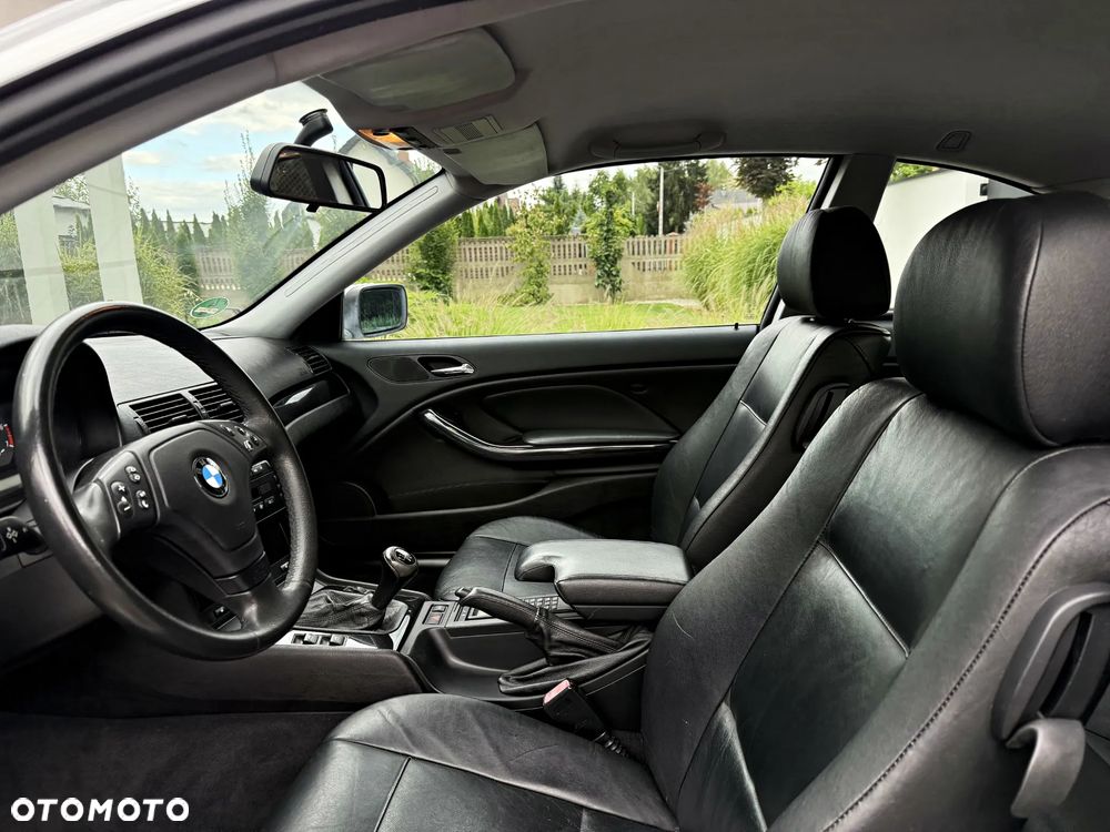 BMW Seria 3 328Ci - 25