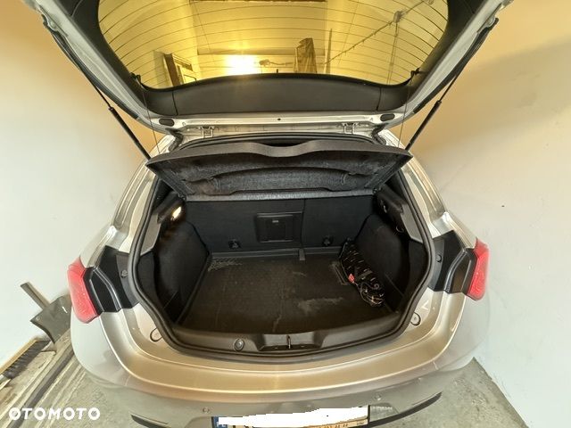 Alfa Romeo Giulietta 1.4 TB MultiAir Distinctive - 8
