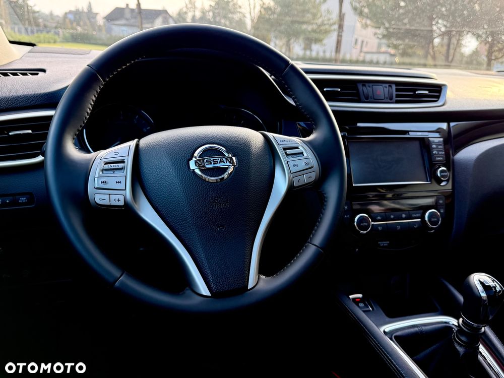 Nissan Qashqai 1.6 Tekna Pack - 21