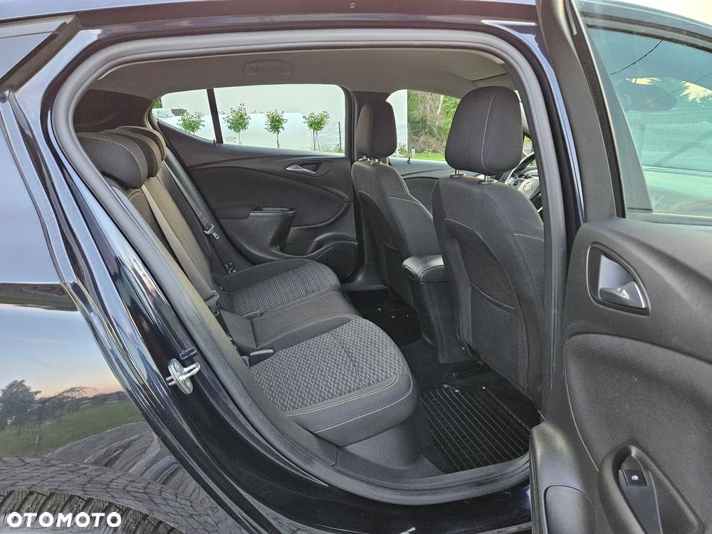 Opel Astra V 1.6 CDTI Enjoy S&S - 16