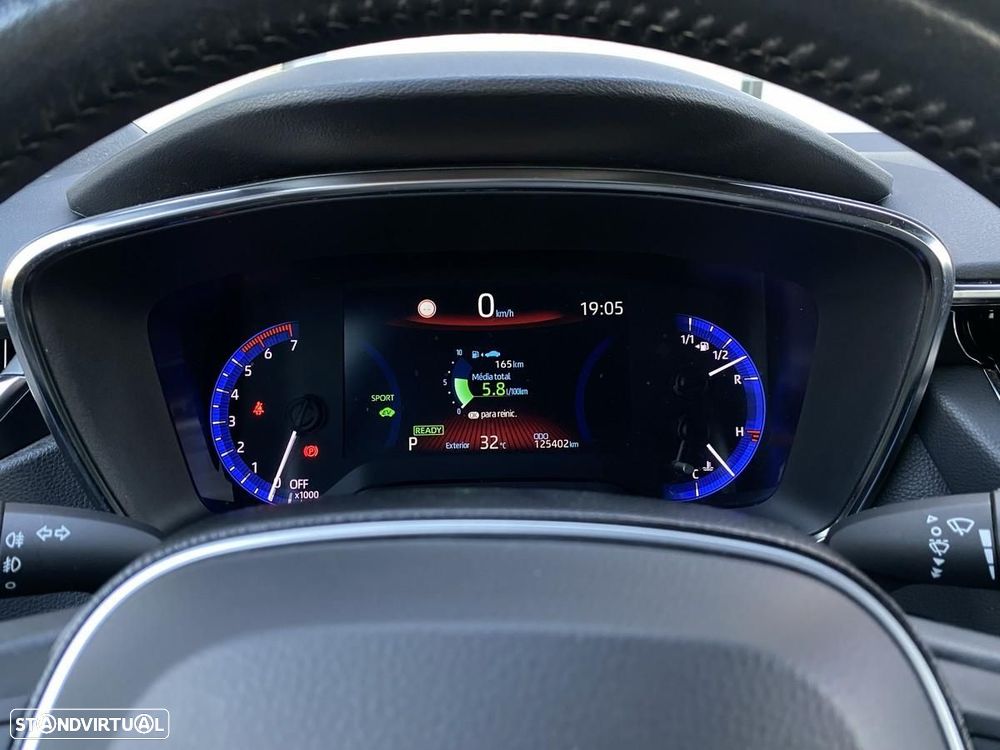 Toyota Corolla 1.8 Hybrid Comfort - 25
