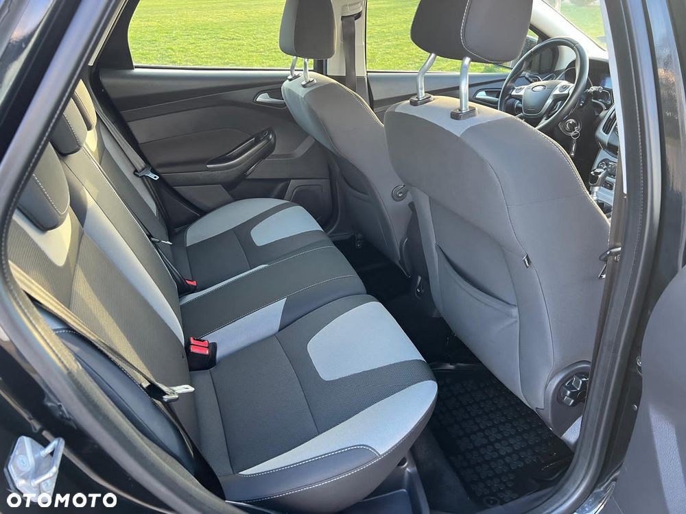 Ford Focus - 13