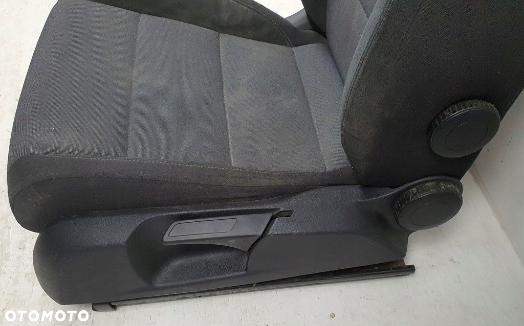 FOTEL LEWY PRZÓD KIEROWCY VW GOLF VI KOMBI EUROPA - 6