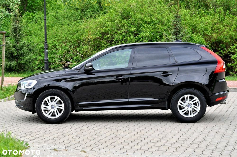 Volvo XC 60 D3 Momentum - 28