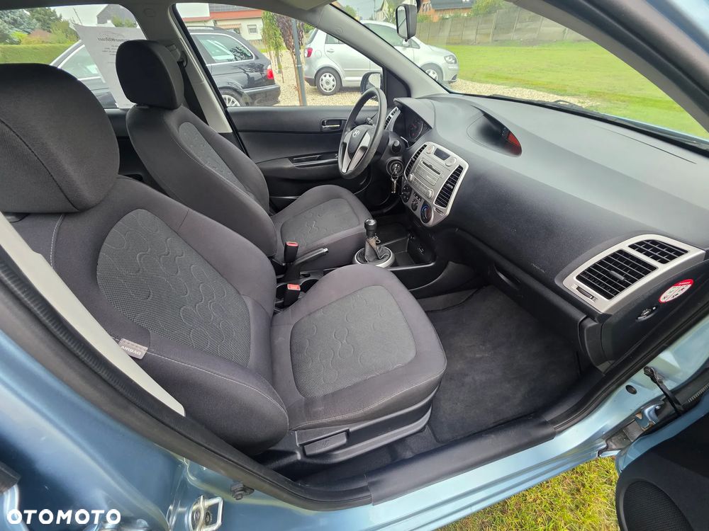 Hyundai i20 1.2 Classic + - 13