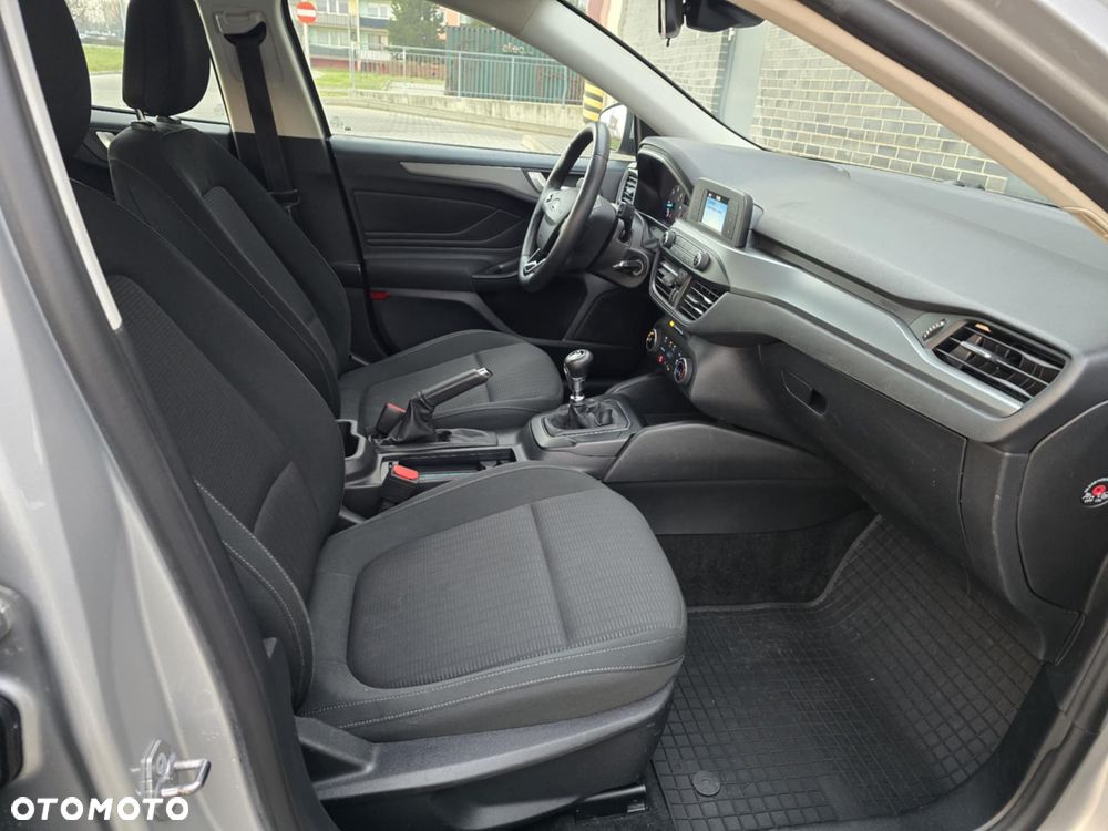 Ford Focus SW 1.5 TDCi Titanium - 21