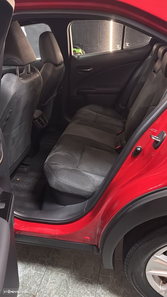 Lexus UX 200 - 7