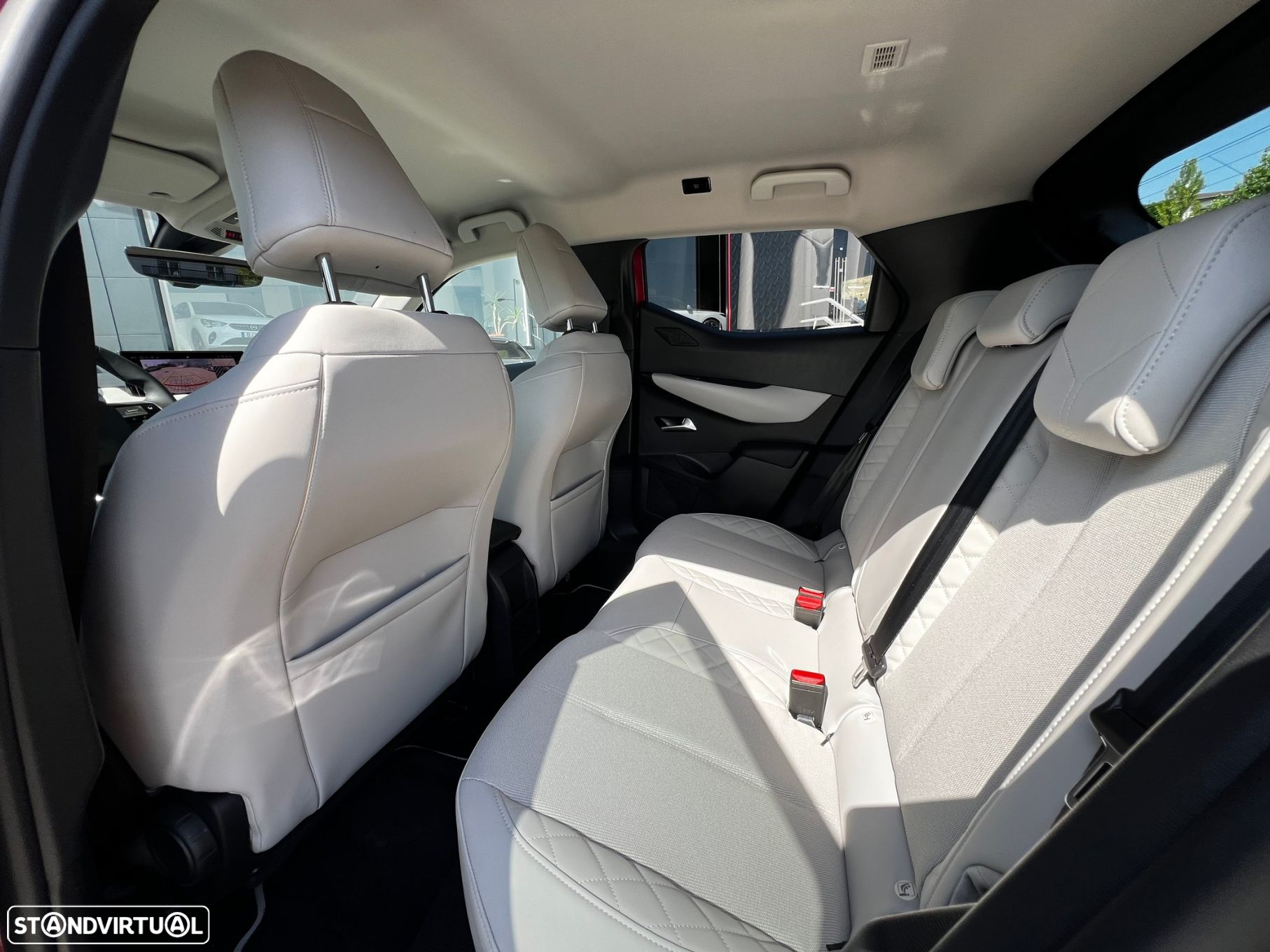 DS DS3 E-Tense Esprit de Voyage - 14