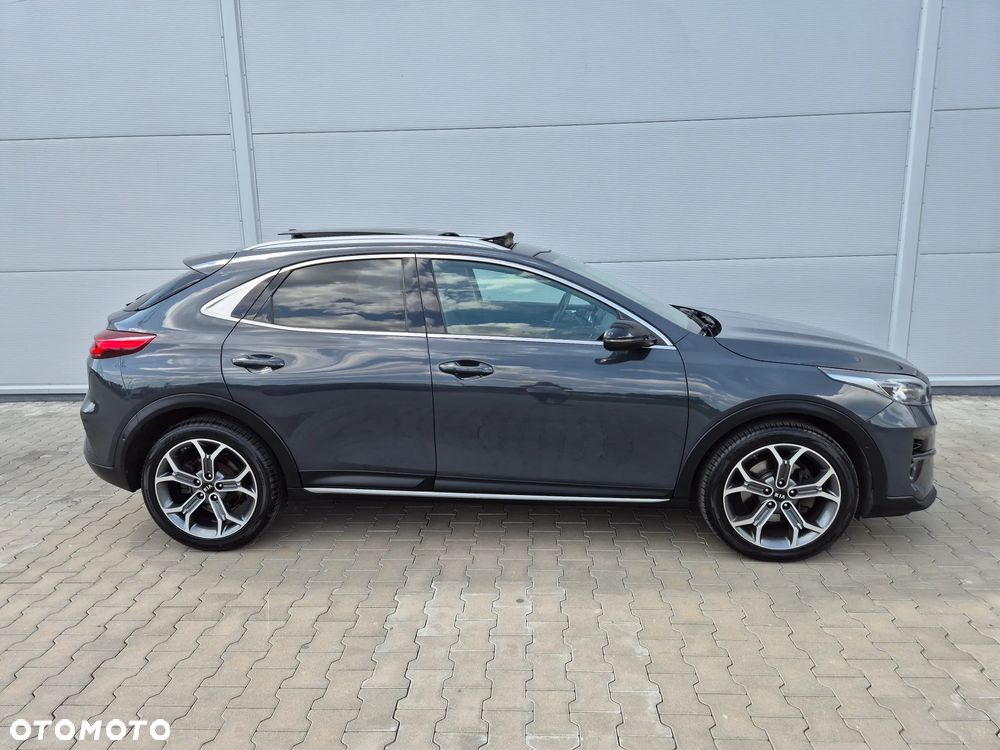 Kia XCeed 1.4 T-GDI OPF DCT7 PLATINUM EDITION - 9