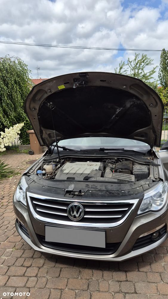Volkswagen Passat CC - 21