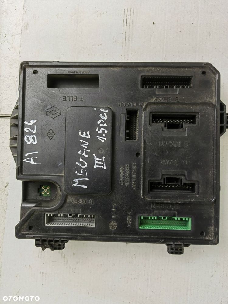 moduŁ sterownik bcm 284b17882r s180098101d renault megane iii 1,5 dci - 1