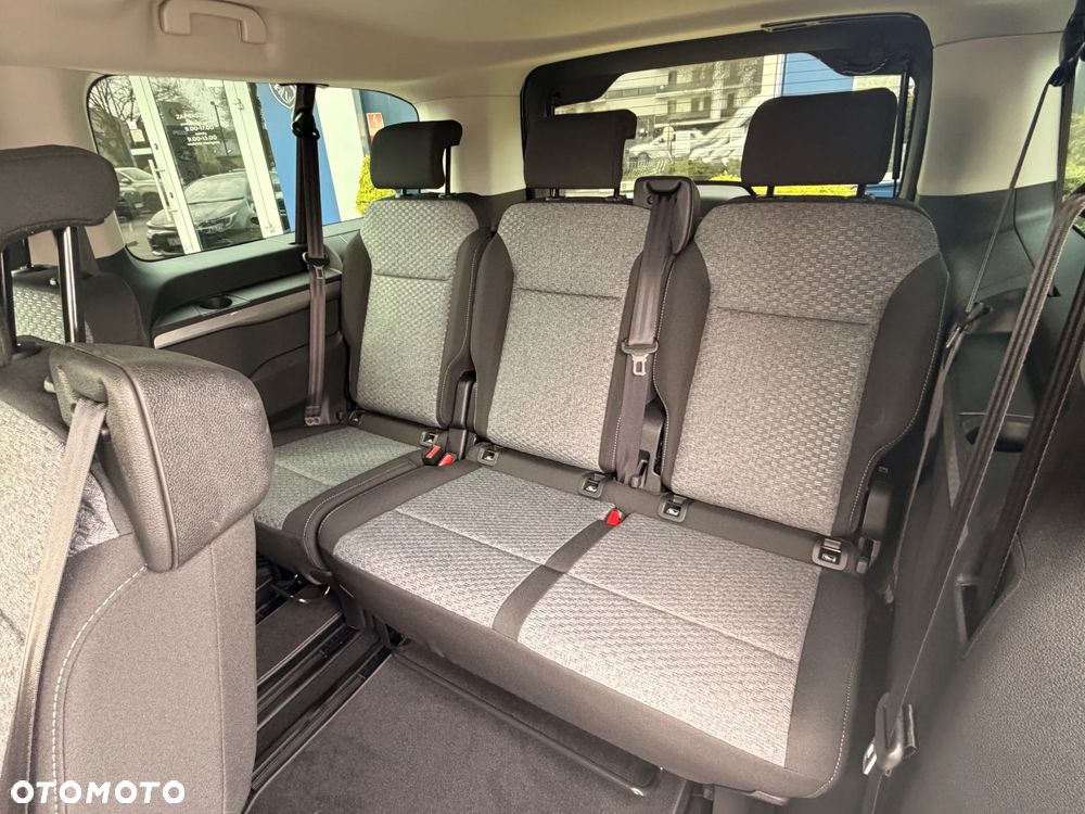 Peugeot Traveller 2.0 BlueHDi Long Business EAT8 - 18