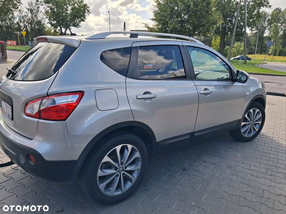 Nissan Qashqai 1.6 visia - 4
