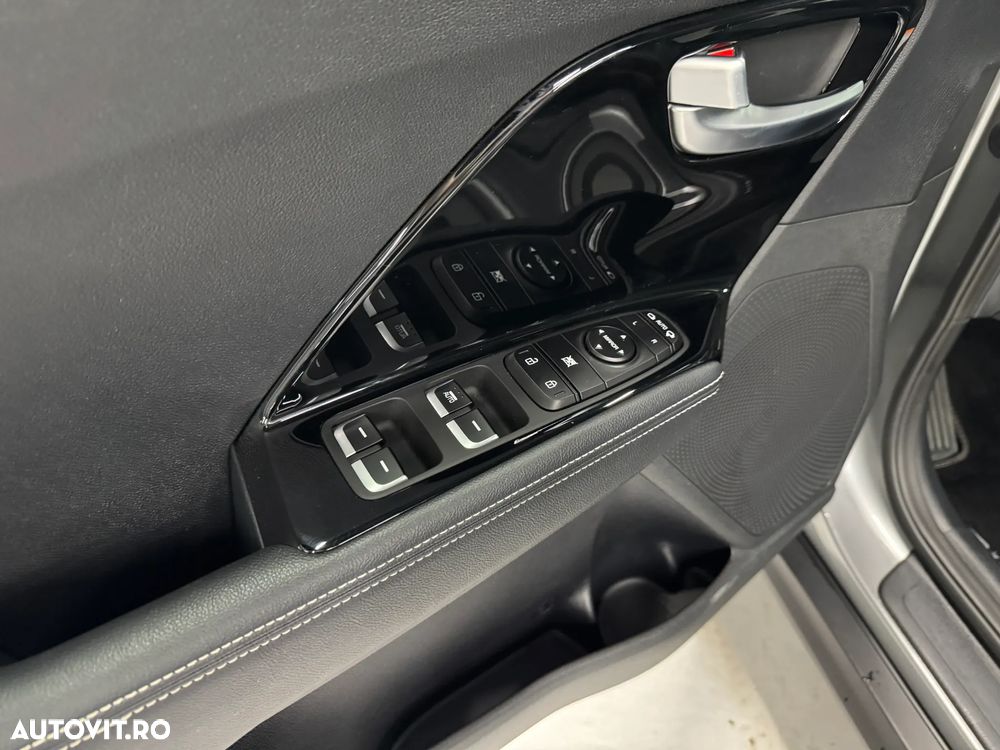 Kia Niro e-Niro 150 kW Vision - 6