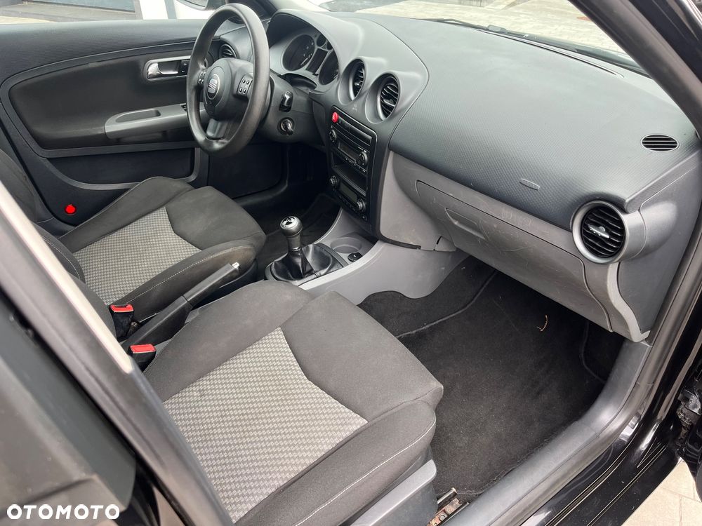 Seat Ibiza 1.4 16V Style - 20