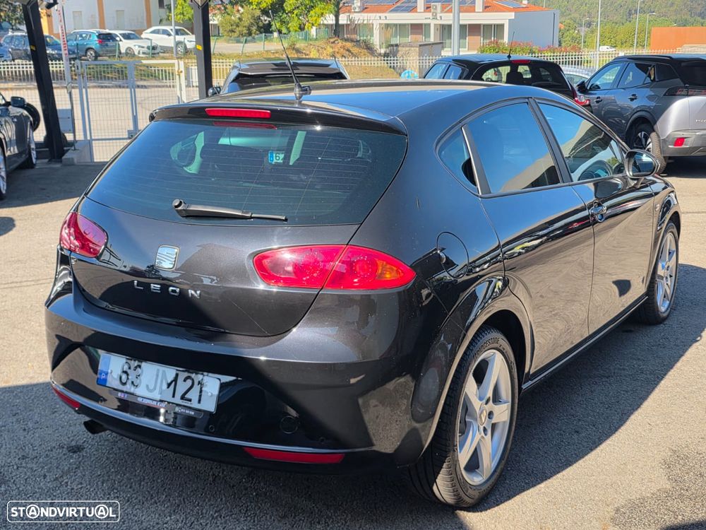 SEAT Leon 1.6 TDI Sport - 8
