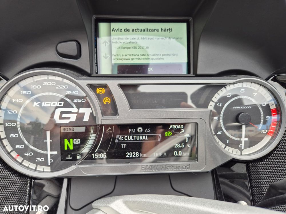 BMW K1600GT - 8