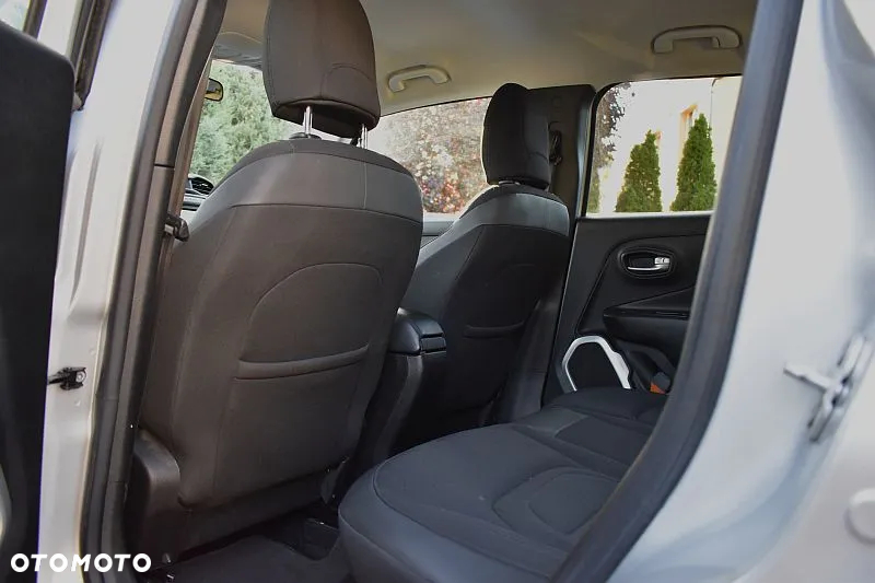 Jeep Renegade 1.4 MultiAir Limited - 19