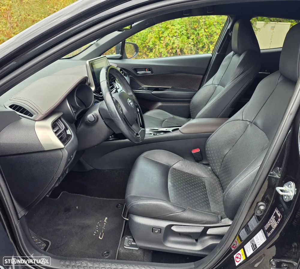 Toyota C-HR 1.8 HSD Exclusive+P.Luxury - 8