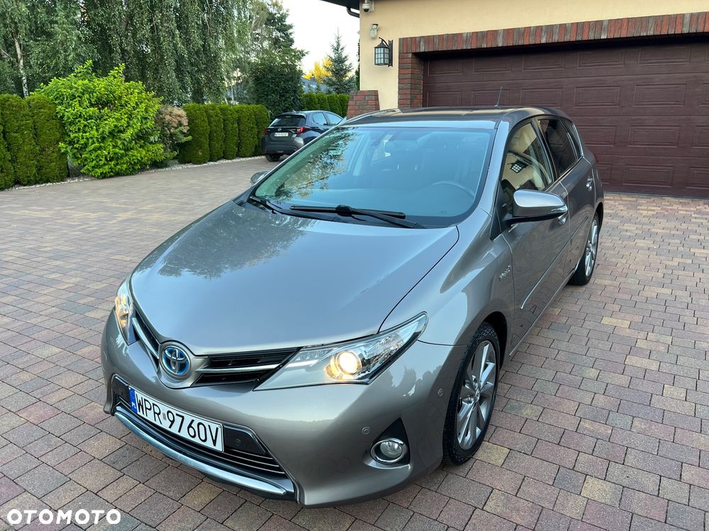 Toyota Auris - 16