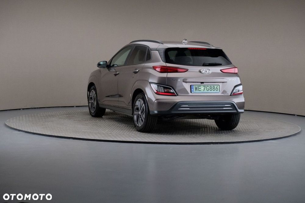 Hyundai Kona 64kWh Executive - 2