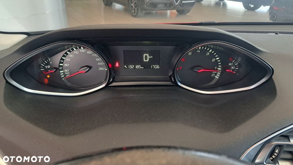Peugeot 308 1.6 THP Active - 14