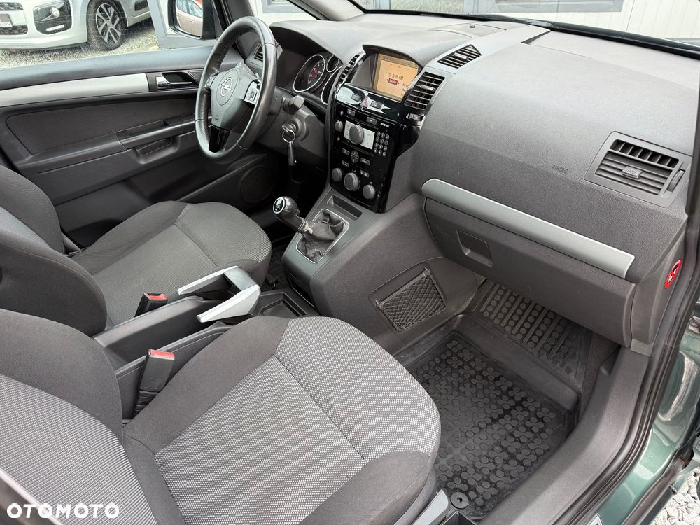 Opel Zafira 1.8 Active - 30