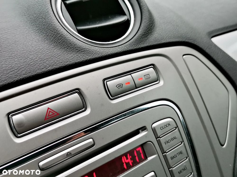 Ford Mondeo 2.0 Titanium - 18