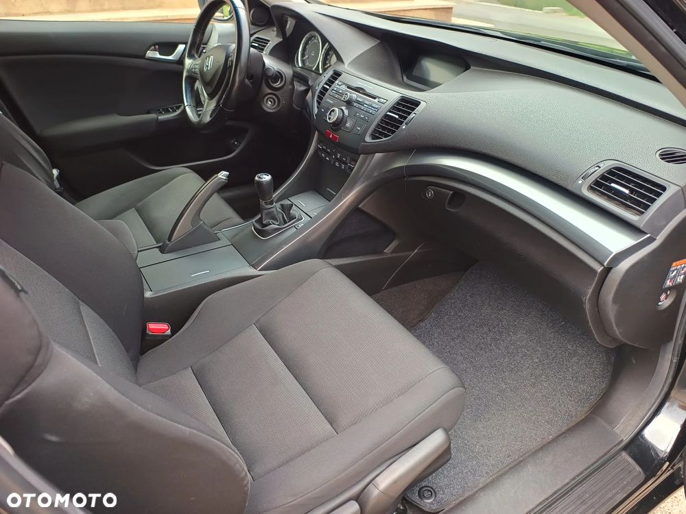 Honda Accord 2.0 Executive - 25