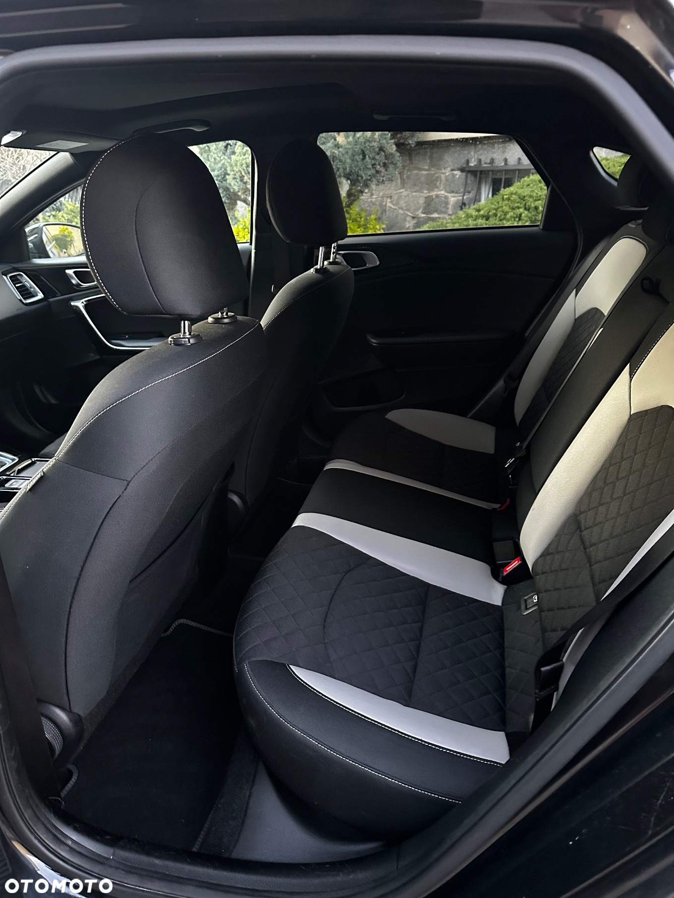 Kia ProCeed 1.4 T-GDI DCT7 OPF GT LINE - 24