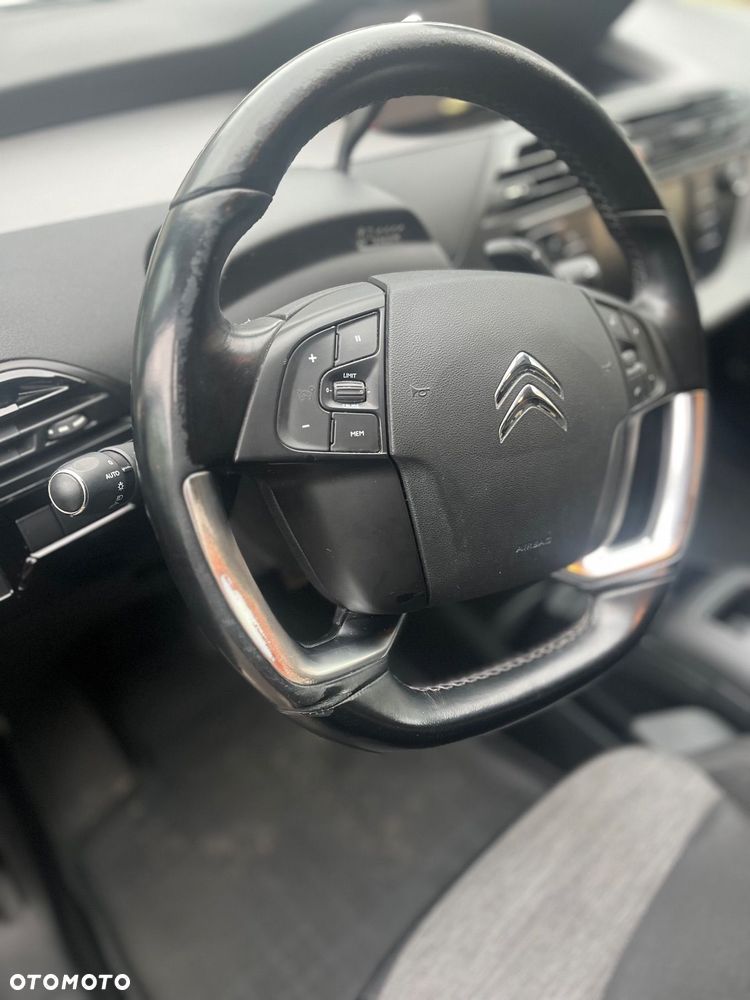 Citroën C4 Grand Picasso 2.0 BlueHDi MoreLife S&S EAT6 - 26