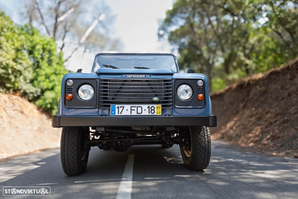 Land Rover Defender 110 2.5 TD5 Metal Top - 3