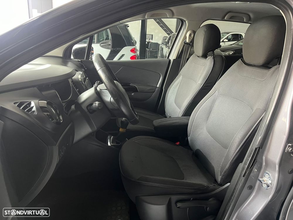 Renault Captur 1.5 dCi - 9