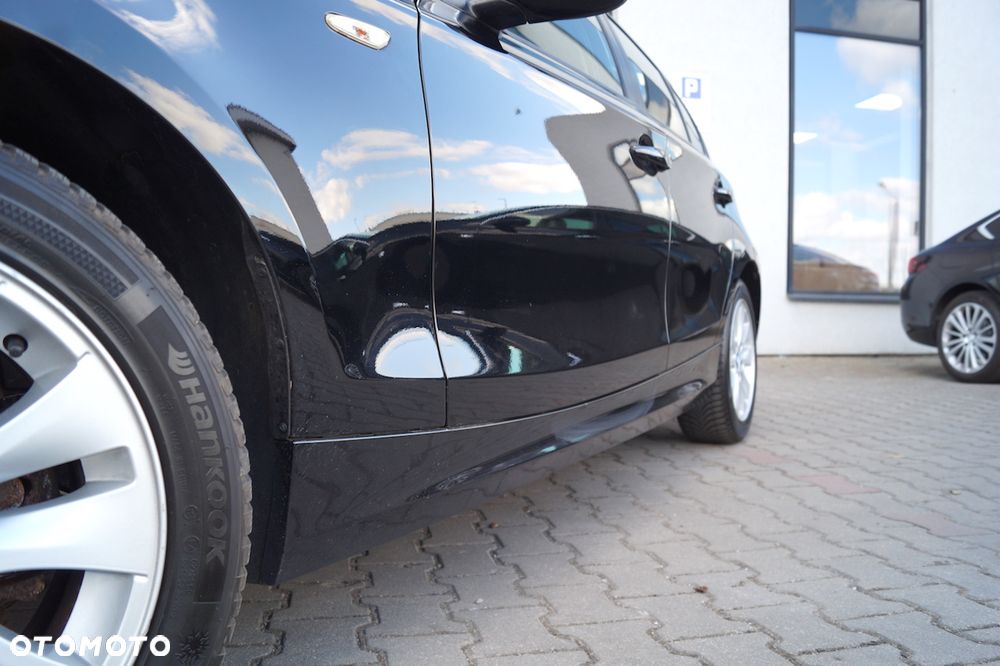 BMW Seria 1 116i - 14