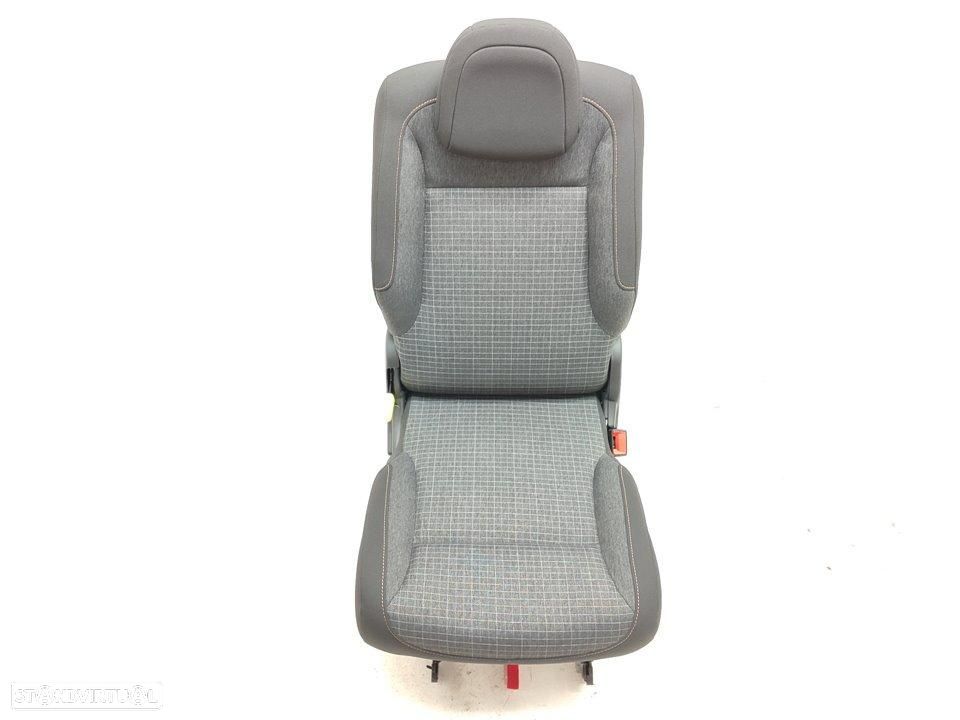 BANCOS TRASEIROS DIREITOS PEUGEOT RIFTER - 1