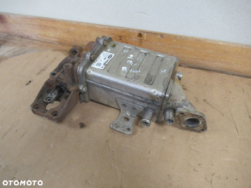 ZAWÓR EGR CHŁODNICZKA SPALIN SKODA AUDI SEAT VW TRANSPORTER T6 2.0TDI 04L131512T - 3