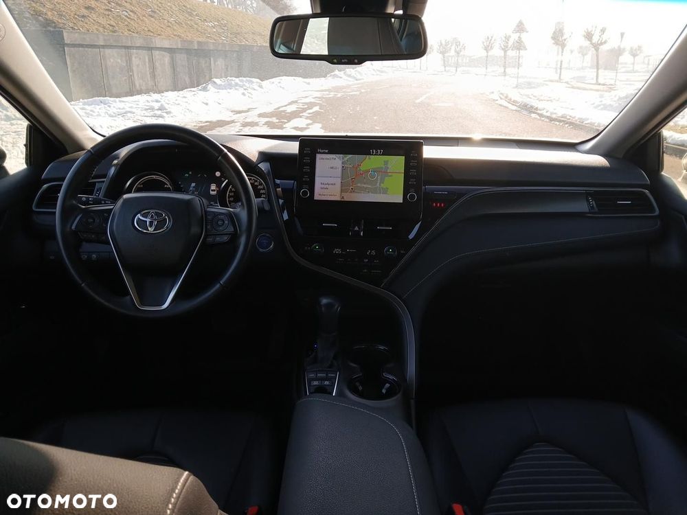 Toyota Camry 2.5 Hybrid Prestige CVT - 22