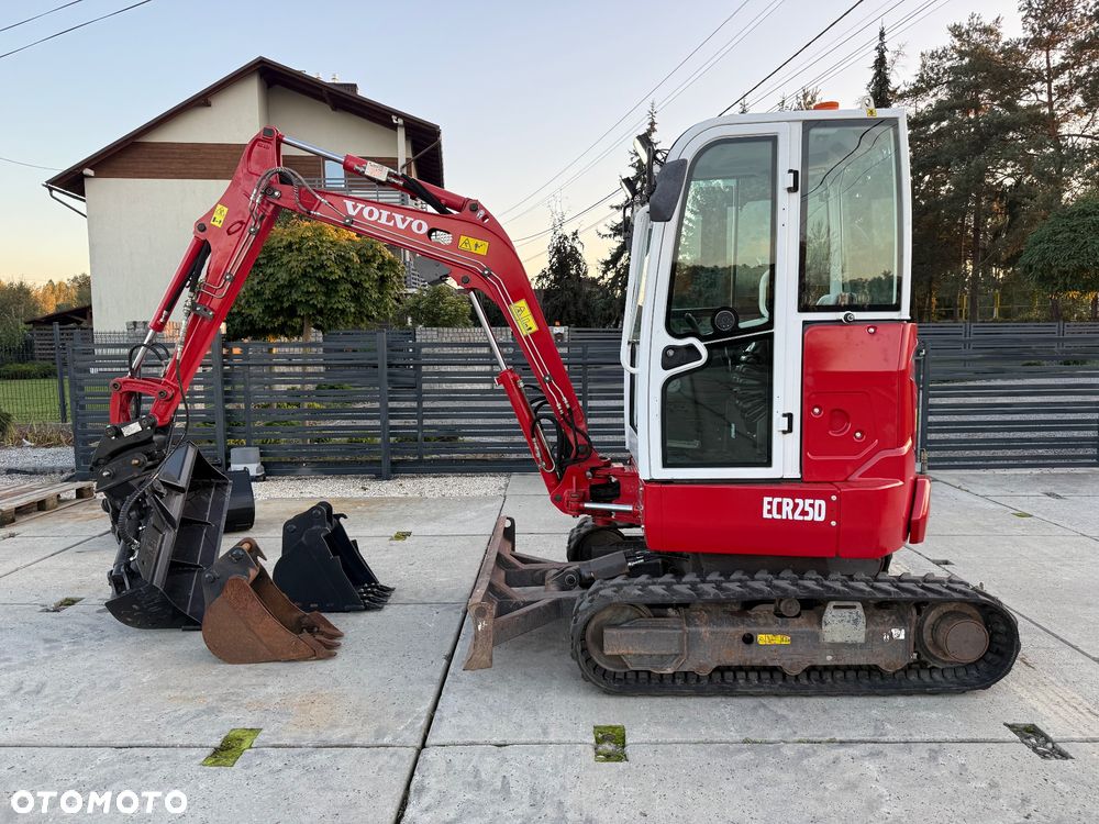 Volvo ECR25D - 2
