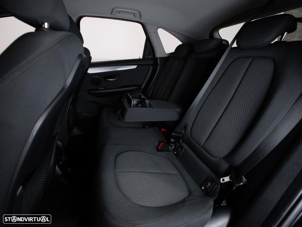 BMW 225xe Active Tourer Advantage - 10