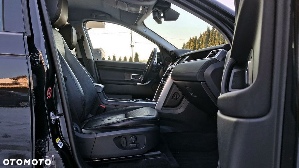 Land Rover Discovery Sport 2.0 D180 R-Dynamic S - 11