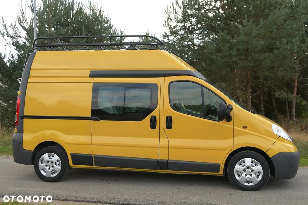 Opel Vivaro - 10