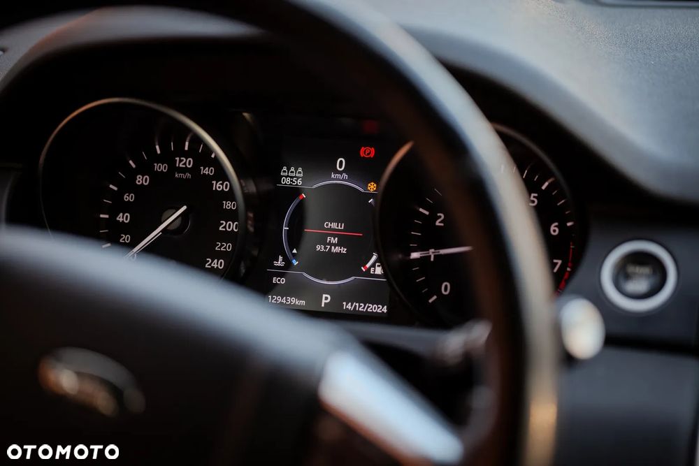 Land Rover Discovery Sport - 39