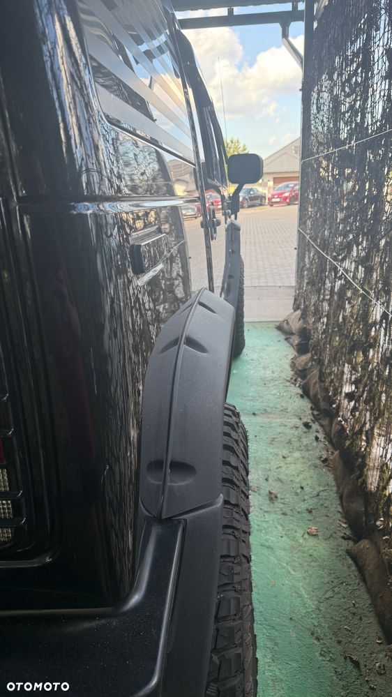 Hummer H2 6.0 V8 - 26