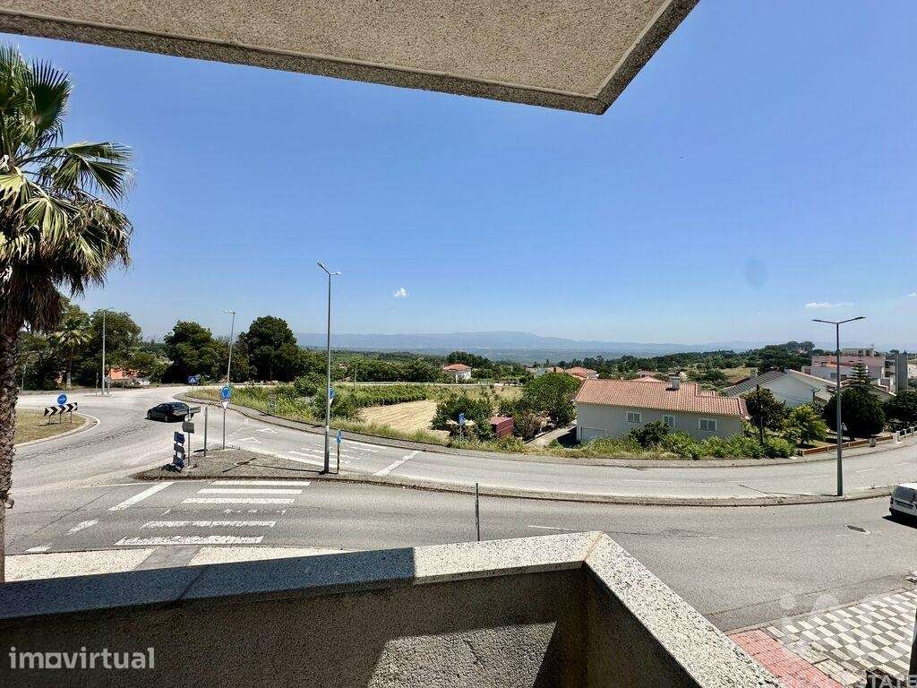 Apartamento em Nelas - Grande imagem: 3/34
