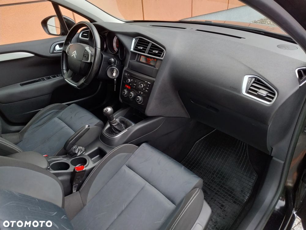Citroën C4 VTi 95 Attraction - 10