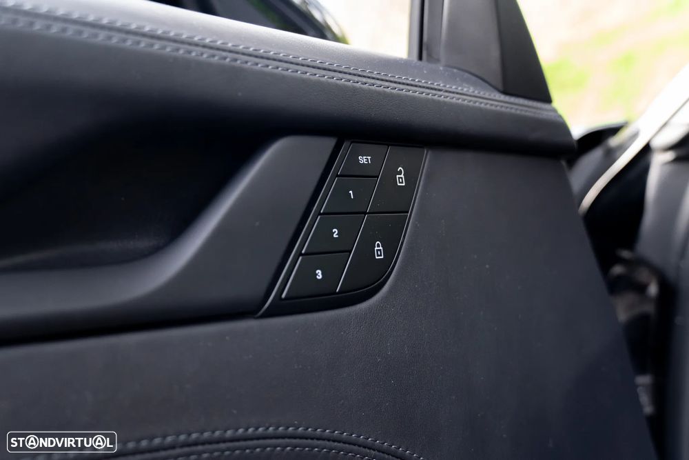 Porsche 911 (992) Carrera GTS PDK - 34