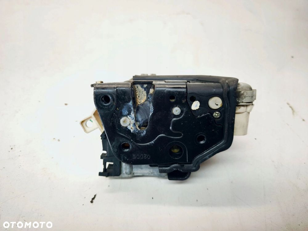 ZAMEK DRZWI PRAWY PRZÓD AUDI A4 B8 A5 8T Q5 8R 8J2837016F 7PIN - 2